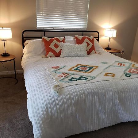 Shell Near The Sea, 2-Br Pet Friendly Home Venice Bagian luar foto